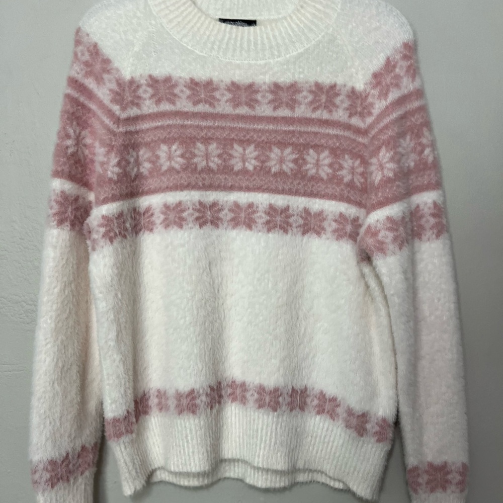 Cozy Fuzzy Cream Mauve Winter Holiday‎ Sweater Men's Crewneck Sweater M
